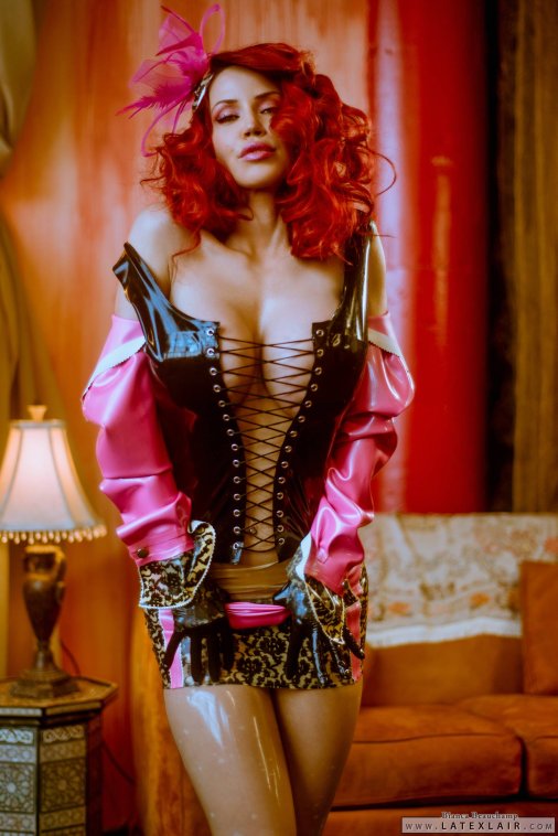 Bianca Beauchamp.jpg