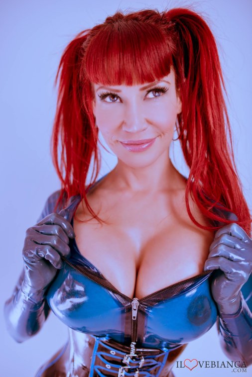 Bianca Beauchamp.jpg