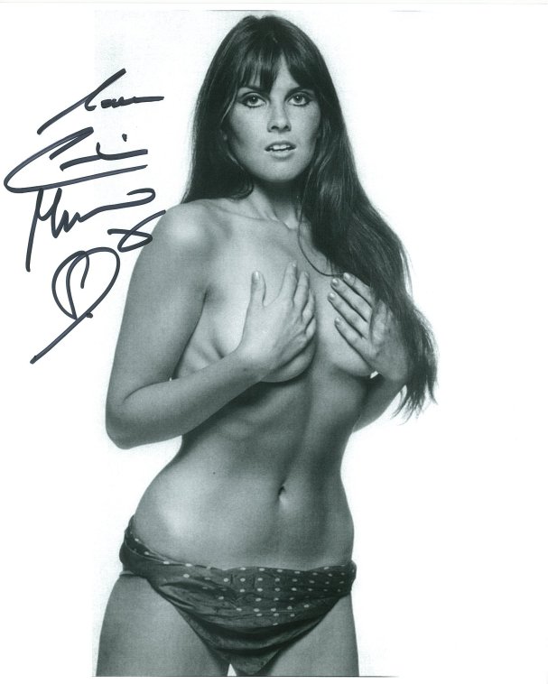 caroline-munro-sinbad-bond-dracula-glamour-genuine-signed-autograph-10670-22694-p.jpg