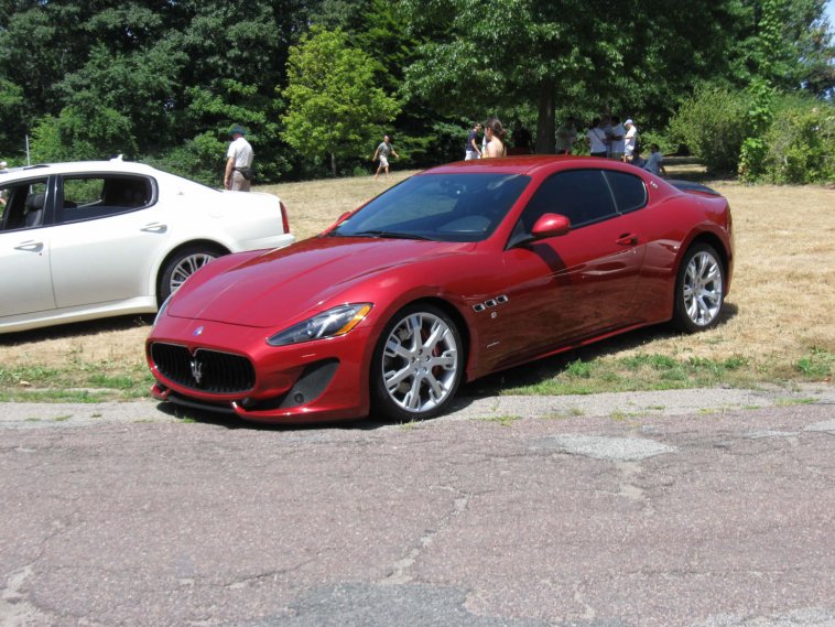 IMG_3864-Maserati-front left-60Pcnt.JPG