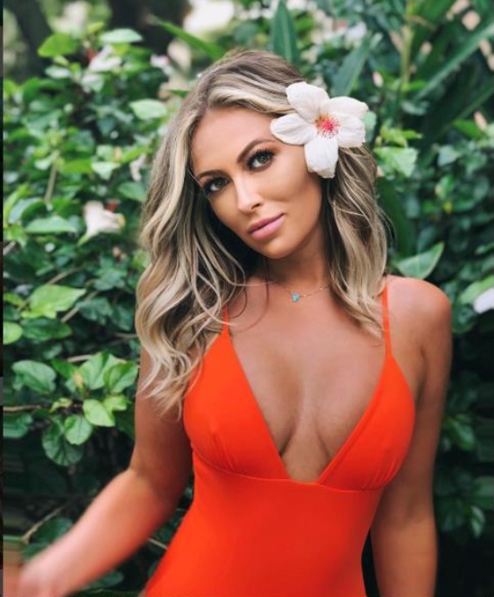 Paulina-Gretzky-1.jpg